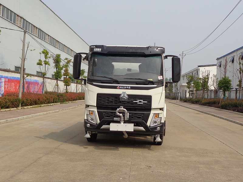 中潔牌XZL5185GPS6型綠化噴灑車(chē)