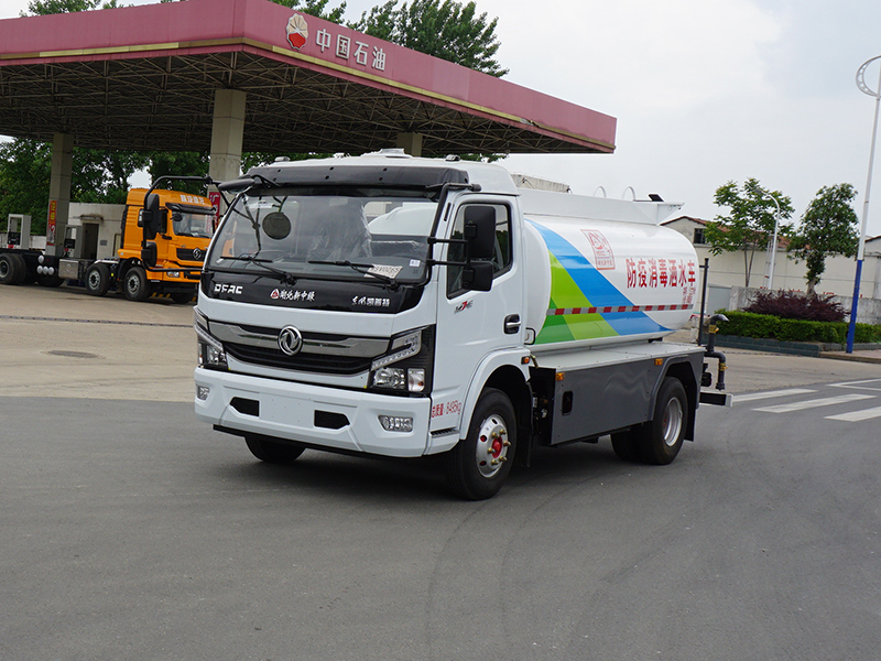 XZL5080TSDBEV型純電動(dòng)防役消毒灑水車(chē)